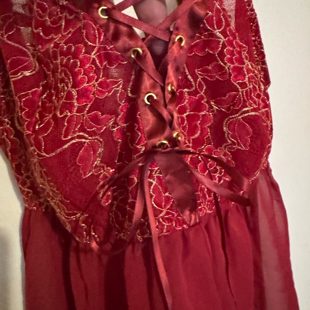 NWT Cacique Red Lace Chemise - Picture 4 of 8